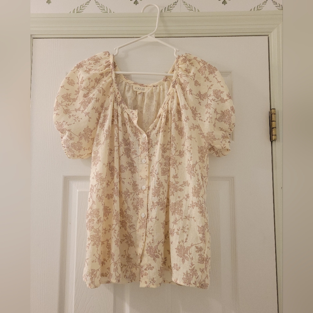Cream Puff Sleeve Blouse